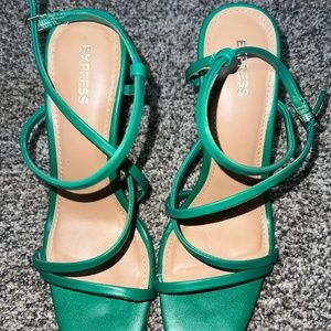 Express heels